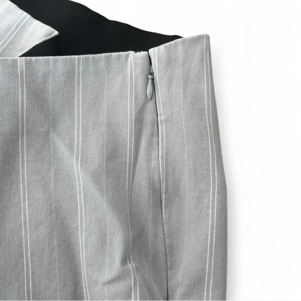 A New Day Gray Striped Pants Size 6 - Picture 4 of 4